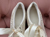 Zapatos de plataforma para novia con encaje