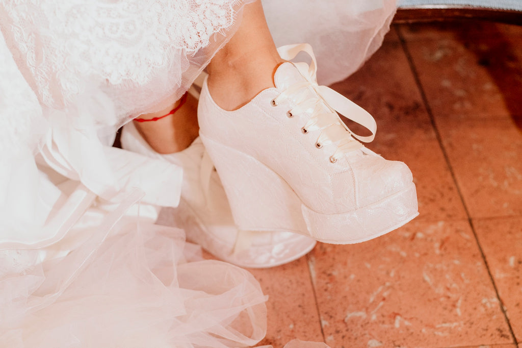 Zapato tenis de plataforma de novia para encaje –